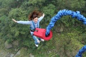 bungee jumping