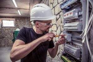 Hiring A Qualified And Reliable Electrician