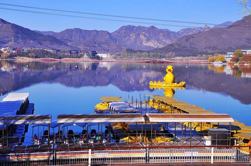 Yanqi lake