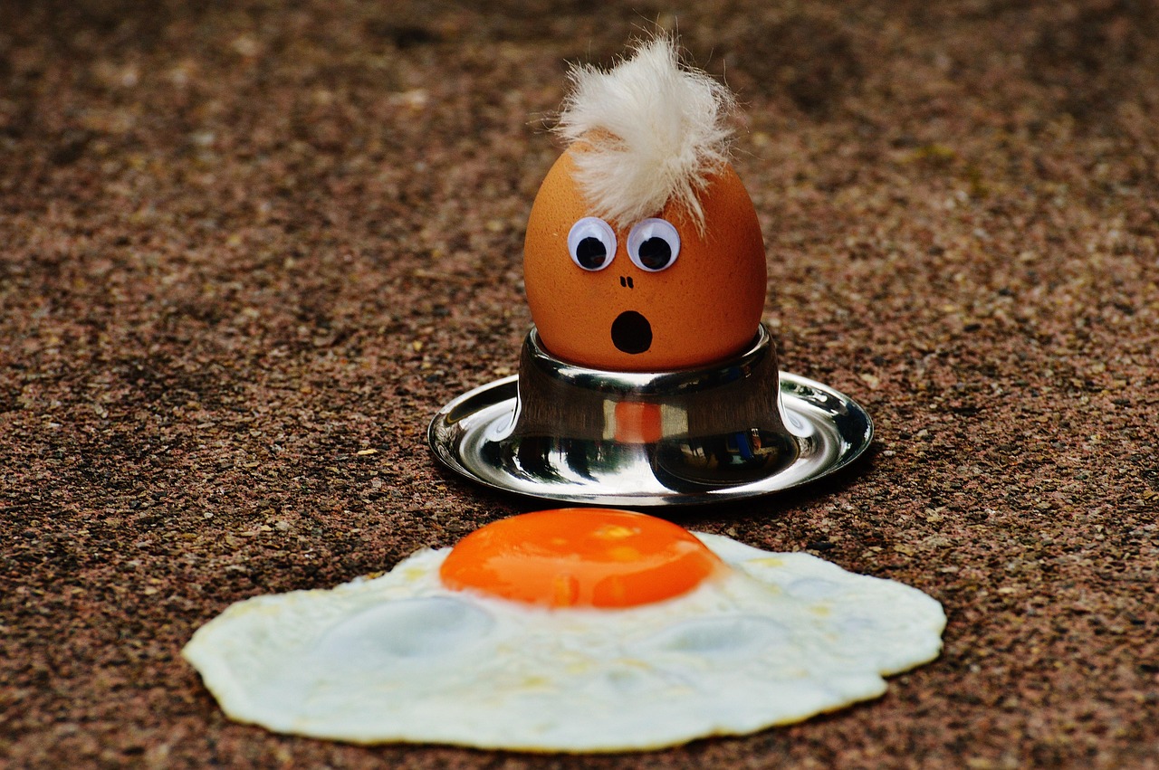 All About Fried Eggs: Mastering Oil Management for Perfect