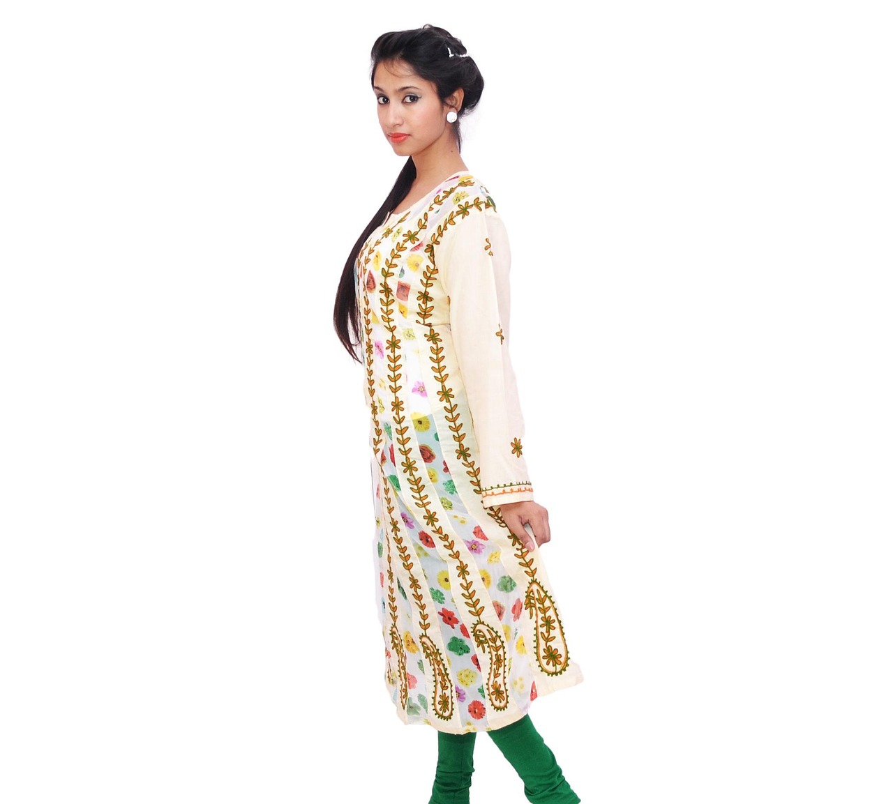 7 Best Indian Traditional Dress For Women: Your 2026 Style Guide