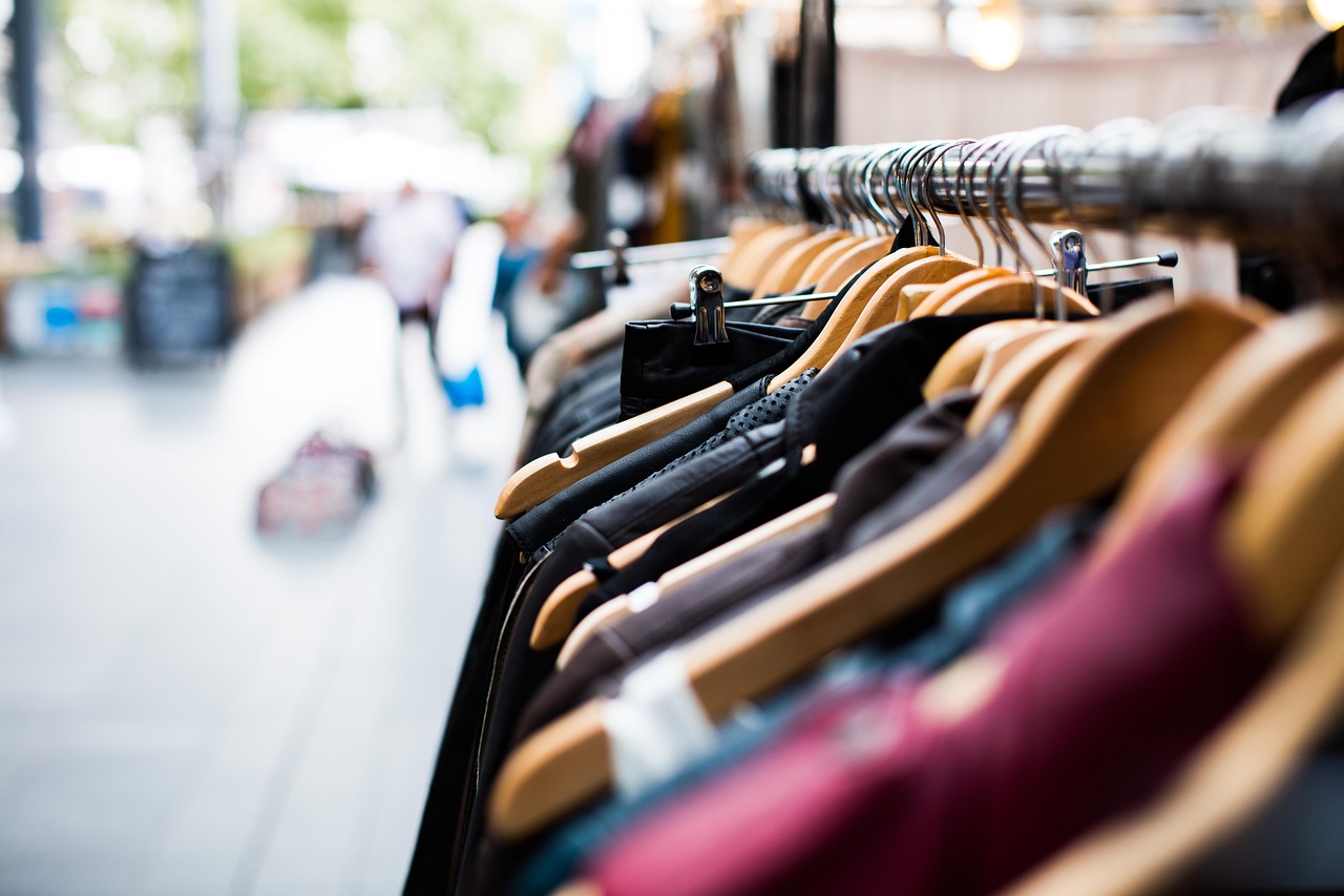 8 Real World Use Cases for RPA in Retail in 2026